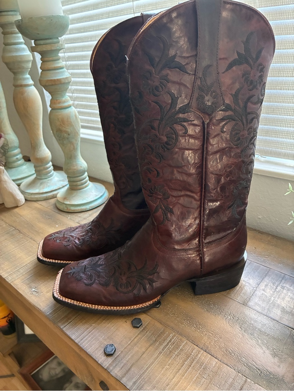 CAVENDERS NWT Women’s Embroidered Western Cowboy Boots - Brown - Picture 2 of 9